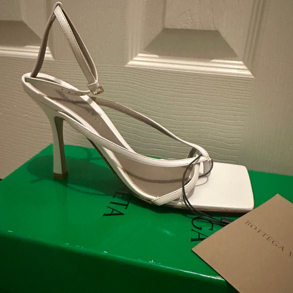 Bottega Veneta